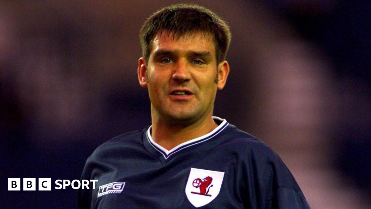 Ex-Raith & Hibs defender Dennis dies aged 55