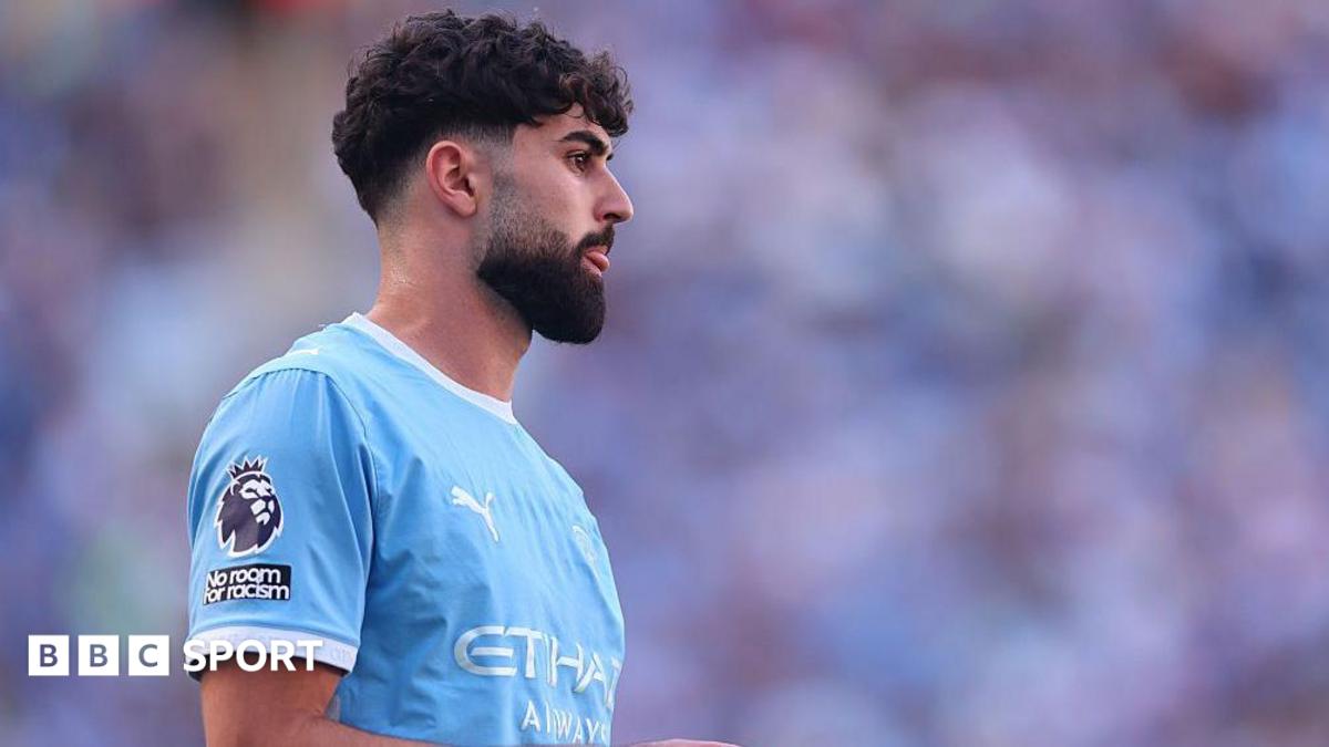 Man City news: Positivity around Gvardiol talks - BBC Sport