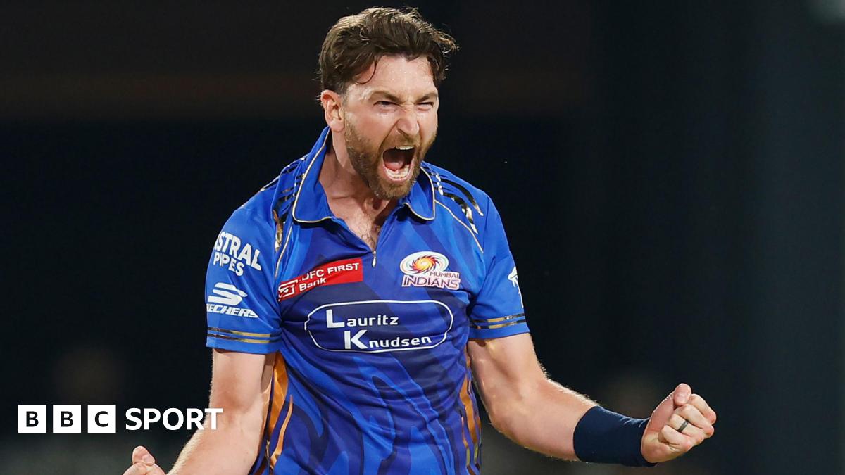 Bairstow & Gleeson help Mumbai win IPL eliminator