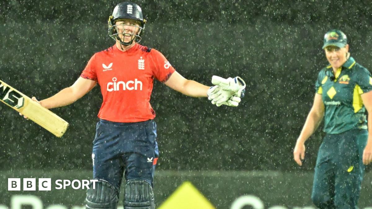 England remain winless after T20 defeat seals Ashes for Australia