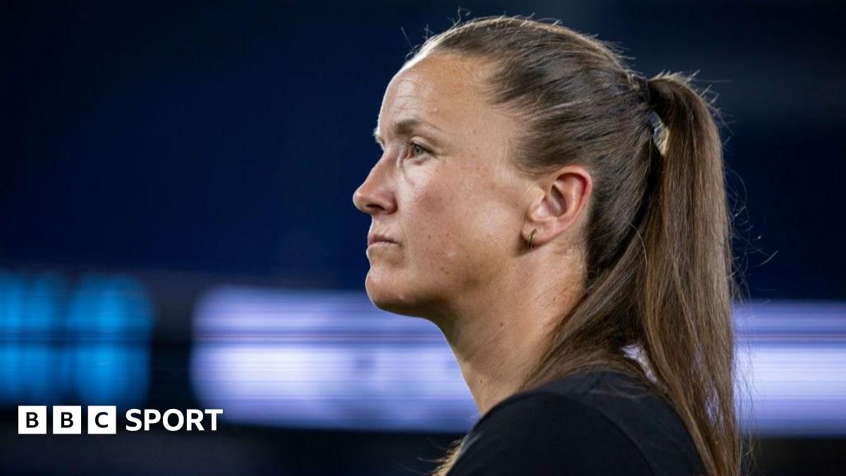 Casey Stoney: Mantan Kapten Inggris untuk Membangun Kembali Setelah San Diego Memecat dan Menjadi Bos Kanada