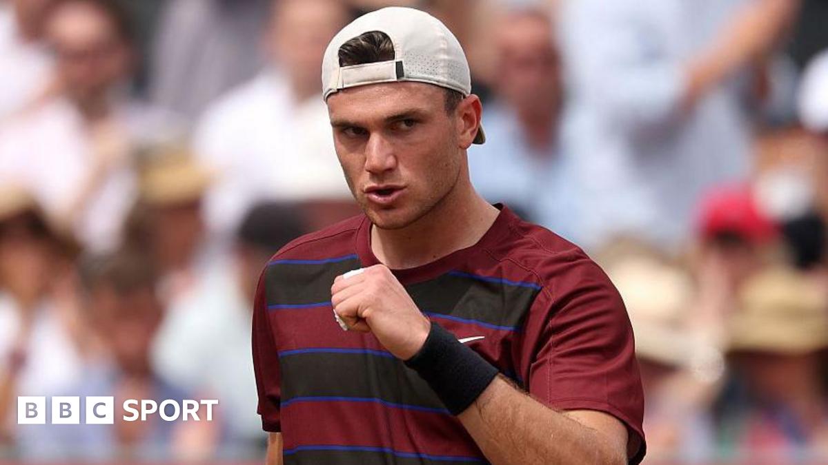 'Means the world to me' - Draper into first Queen's semi