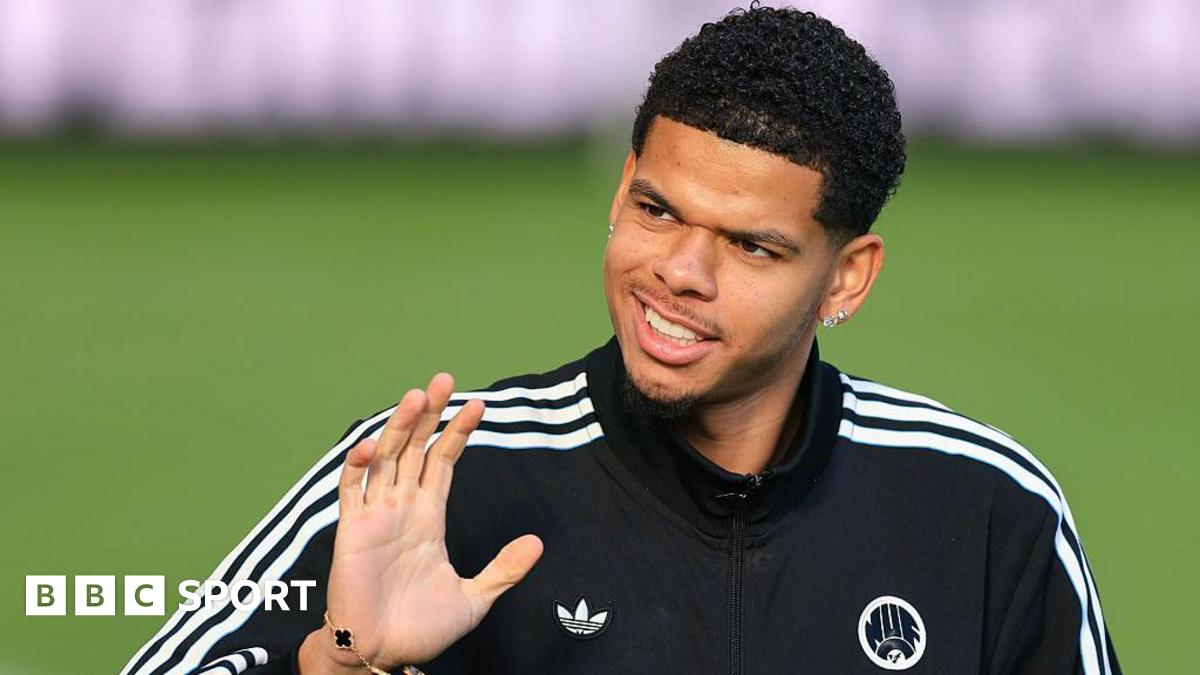 A relief Osula did not leave Newcastle - Howe A relief Osula did not leave Newcastle - Howe
