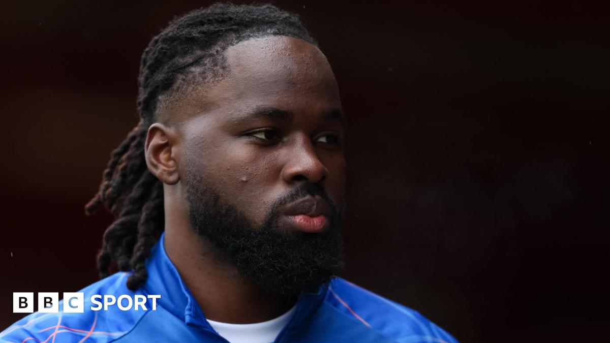 Dynel Simeu: Oldham Athletic defender signs deal until the end of the season | Manchester News Dynel Simeu: Oldham Athletic defender signs deal until the end of the season | Manchester News