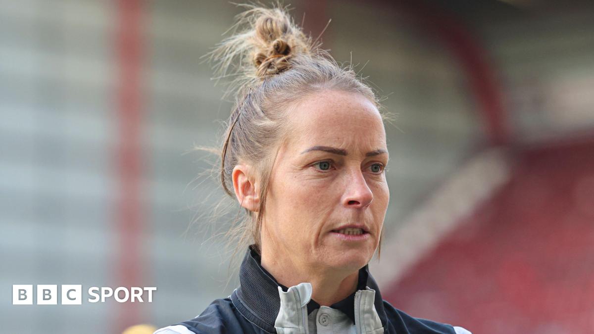 Murray 'disappointed but proud' of Hibs after defeat to Inter