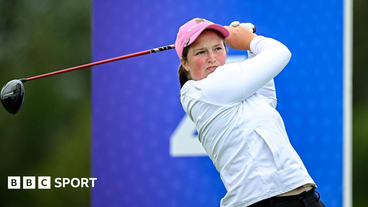 English amateur Woad claims Women's Irish Open lead