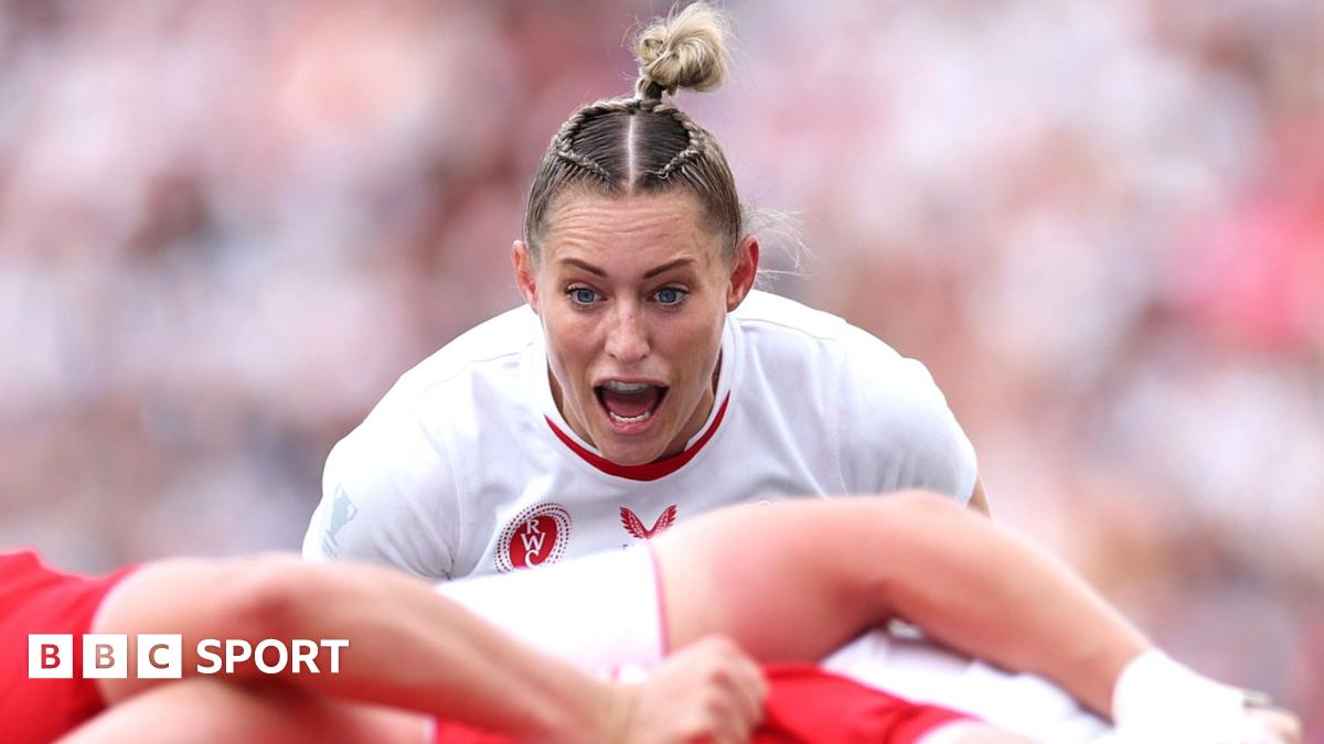 ¡Las Red Roses Consiguen una Victoria Triunfal Ante 80.000 Espectadores! La Emoción de la Victoria en la Copa del Mundo de Rugby