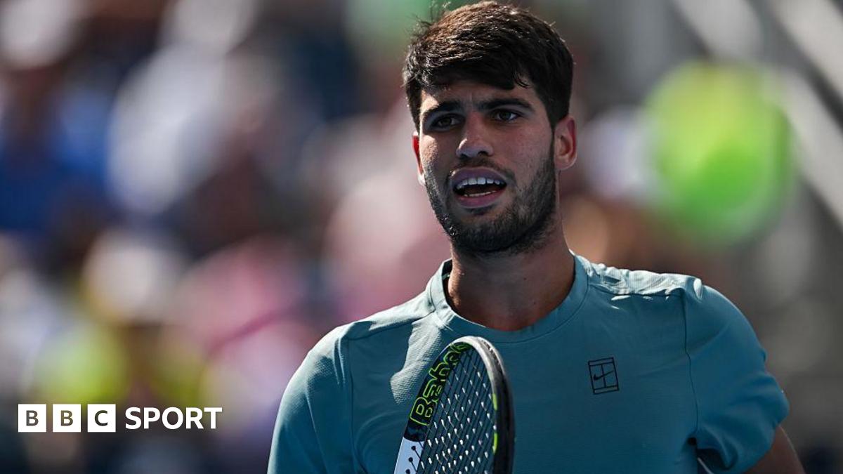 Alcaraz edges past Rublev to reach Cincinnati quarters