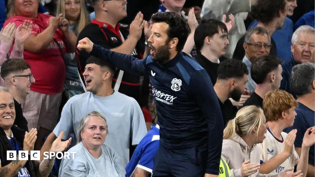 Barry-Murphy toasts Colwill after Cardiff fightback