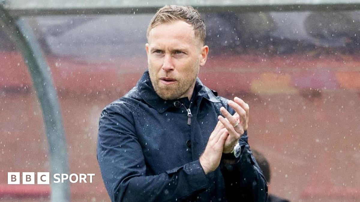 Livingston set Friday deadline for head coach applicants as Scott Arfield holds talks over player-coach role