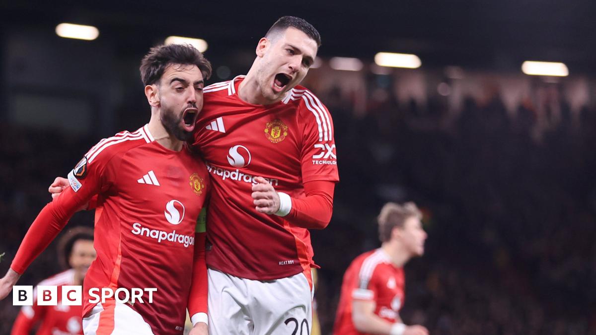 Europa League LIVE: Man Utd vs Real Sociedad & Tottenham vs AZ score ...