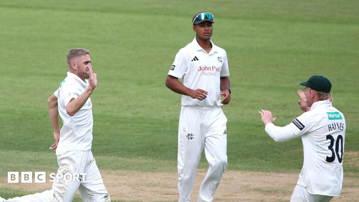 Olly Stone's 6-44 Leads Nottinghamshire Against Surrey in County Championship
