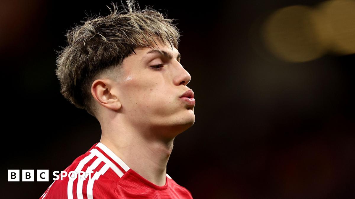 Chelsea in talks to sign Man Utd winger Garnacho