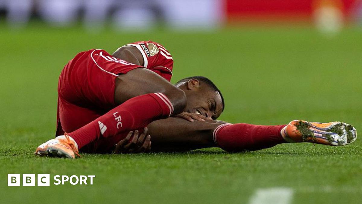 Liverpool fear significant lower leg injury for Isak