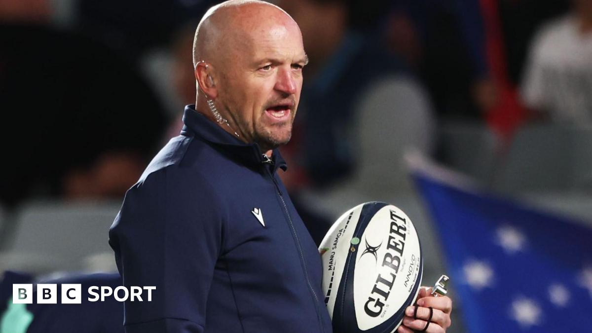 Townsend to remain Scotland boss to 2027 World Cup