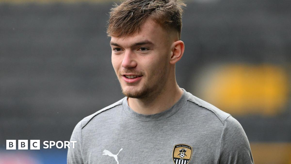 'I was stupid to bet, but gambling ads are everywhere'