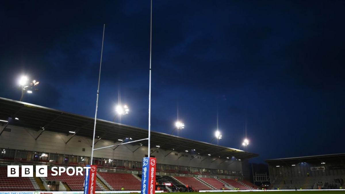 Leigh Leopards Defeat Wigan Warriors 18-8, Rise to Third in Super League