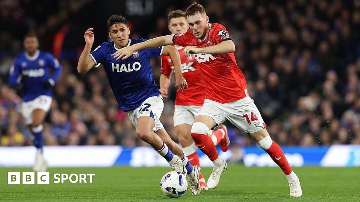 Charlton Athletic Defeats Undefeated Ipswich Town 3-0 at Portman Road