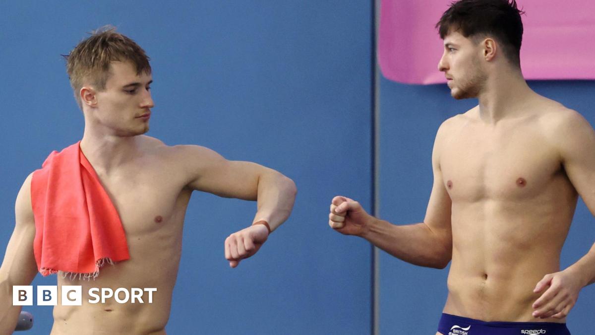 0*1様 60s〜 british hong kong leisure jake 2023 World Aquatics Championships: Jack Laugher's synchronicity