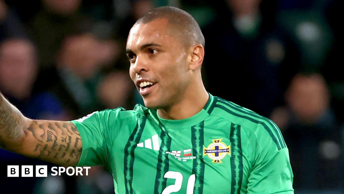 Magennis still has 'a lot to offer' Northern Ireland