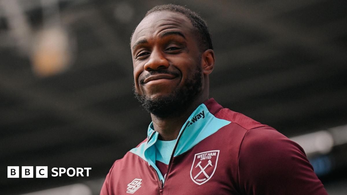 West Ham yet to decide on Antonio future