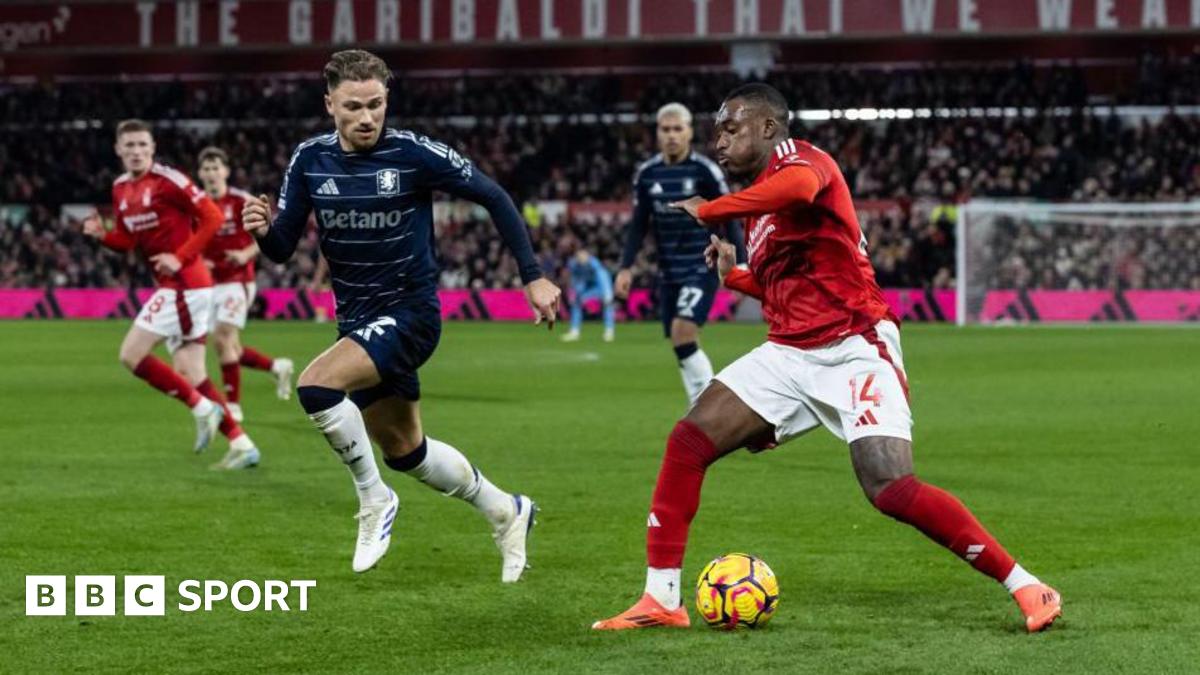 Nottingham Forest Tops Aston Villa 2-1