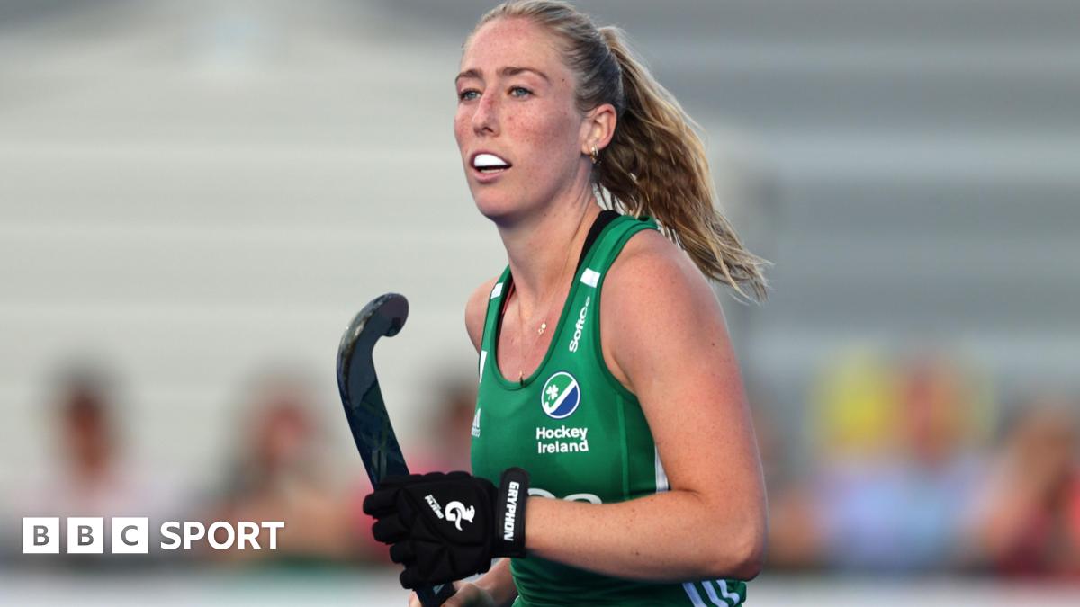 Ireland hockey: Sarah Hawkshaw succeeds Katie Mullan as national captain