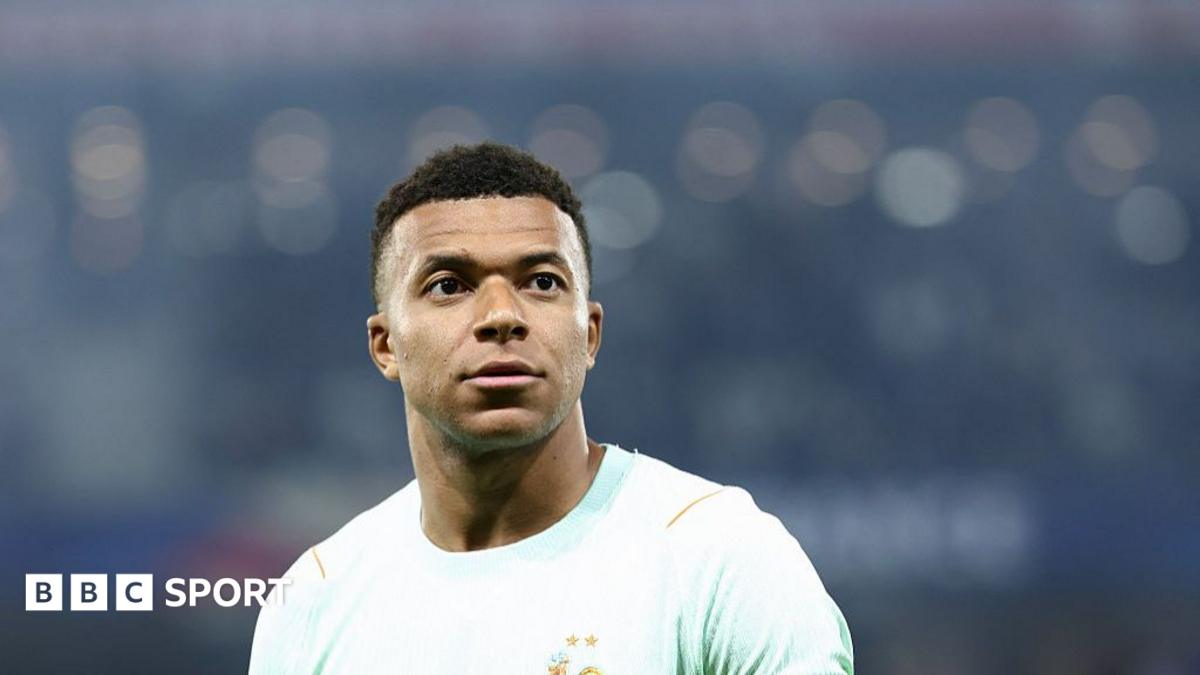 FIFA World Cup Group I LIVE: France vs Senegal - score, TV coverage, radio commentary, text updates & match stats