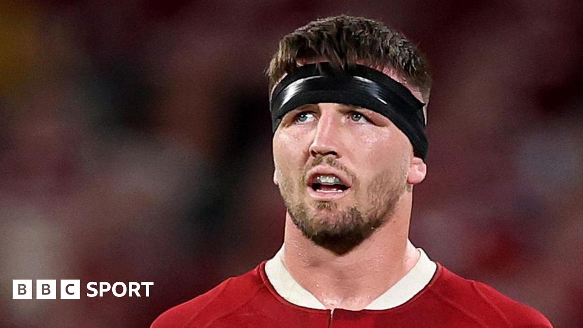 Curry to miss start of Prem but may be fit for Autumn series