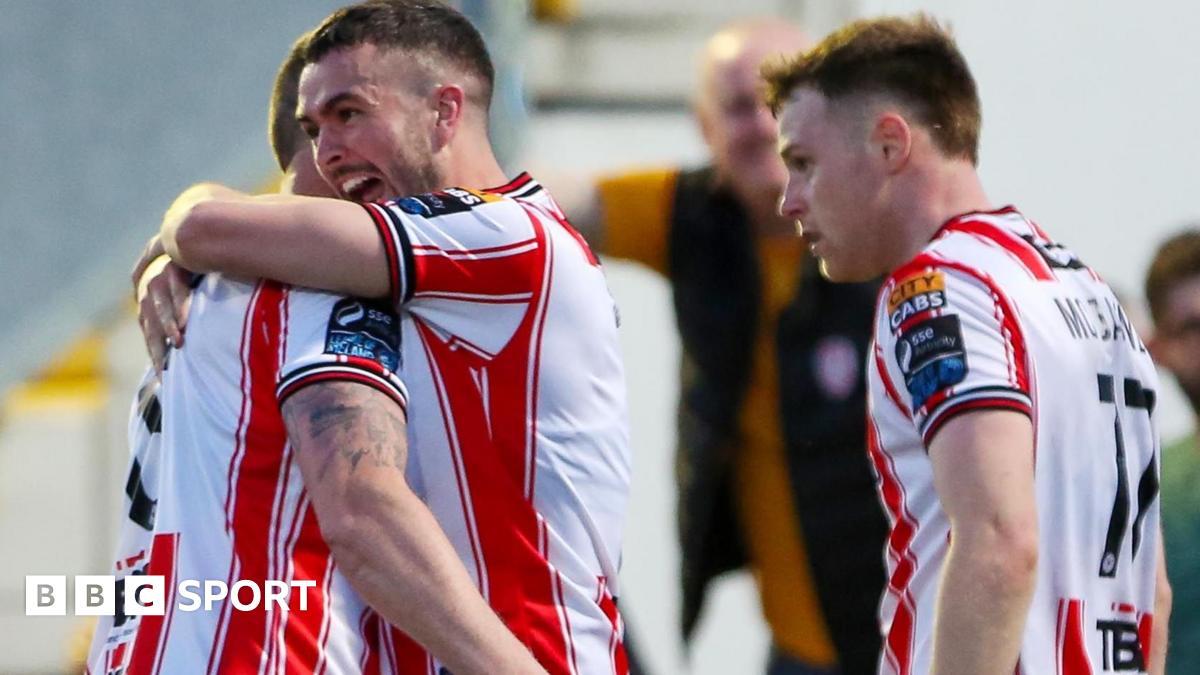 Vibrant Premier Division: Michael Duffy Rescues Late Draw For Derry Against Dundalk Photo in HD Vibrant Premier Division: Michael Duffy Rescues Late Draw For Derry Against Dundalk Photo in HD