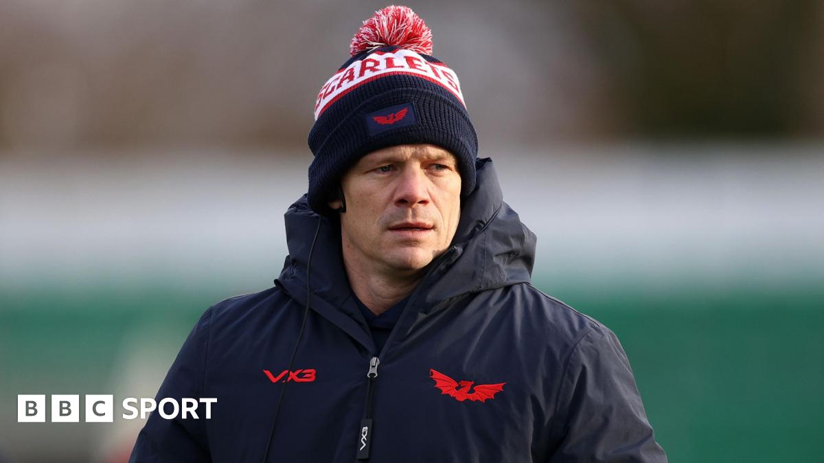 Under-fire Scarlets boss Peel will 'fight hard'