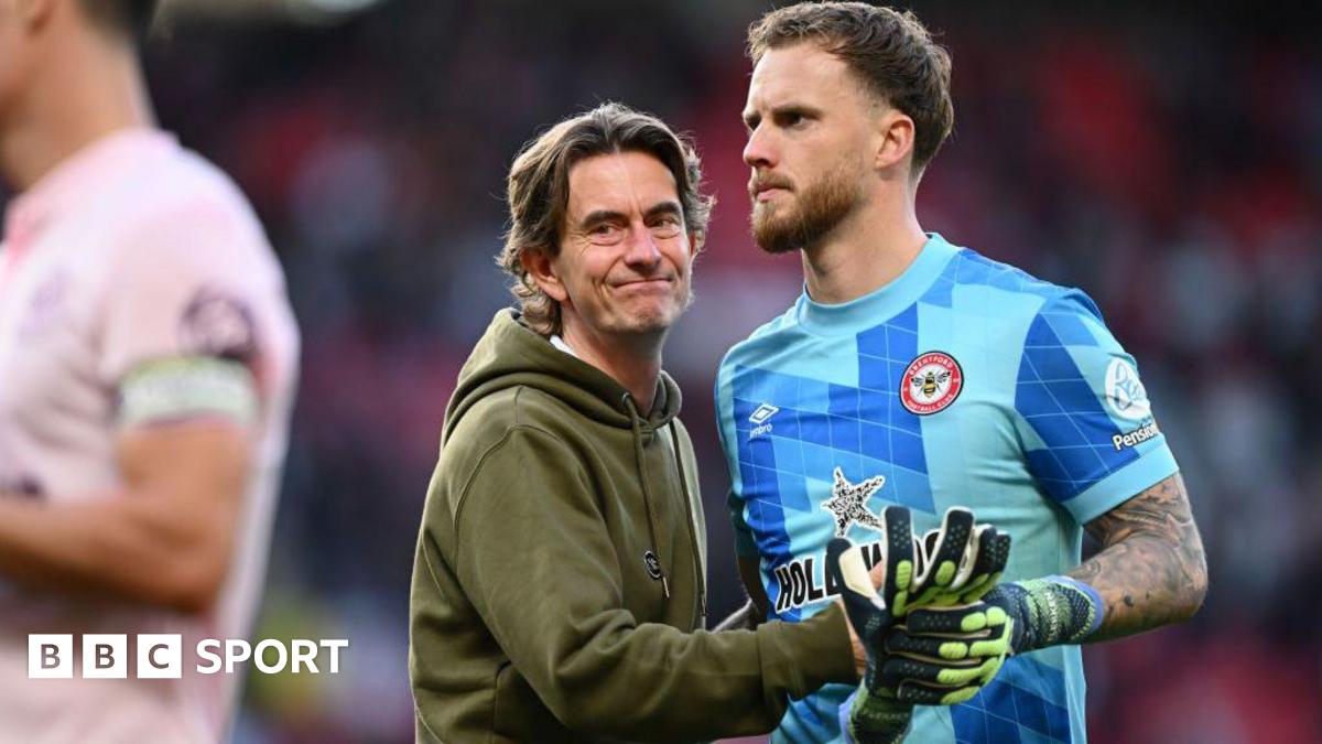 Flekken Joins Leverkusen, Kelleher Signs for Brentford