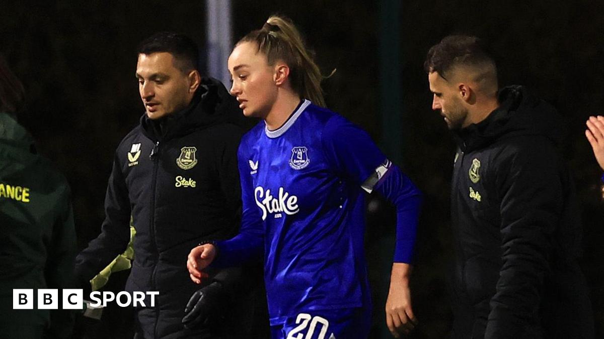 Injured Everton captain Finnigan out until 2026