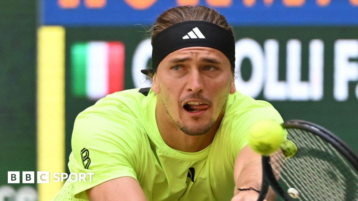 Zverev and Medvedev win after sickness and nosebleed