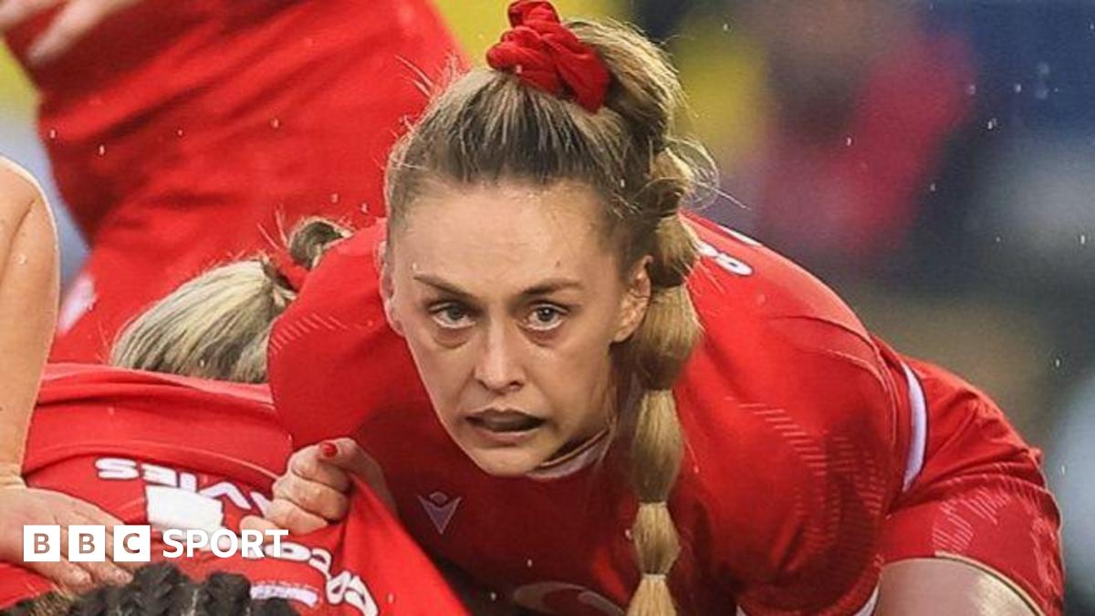 Jones loses Wales captaincy before World Cup