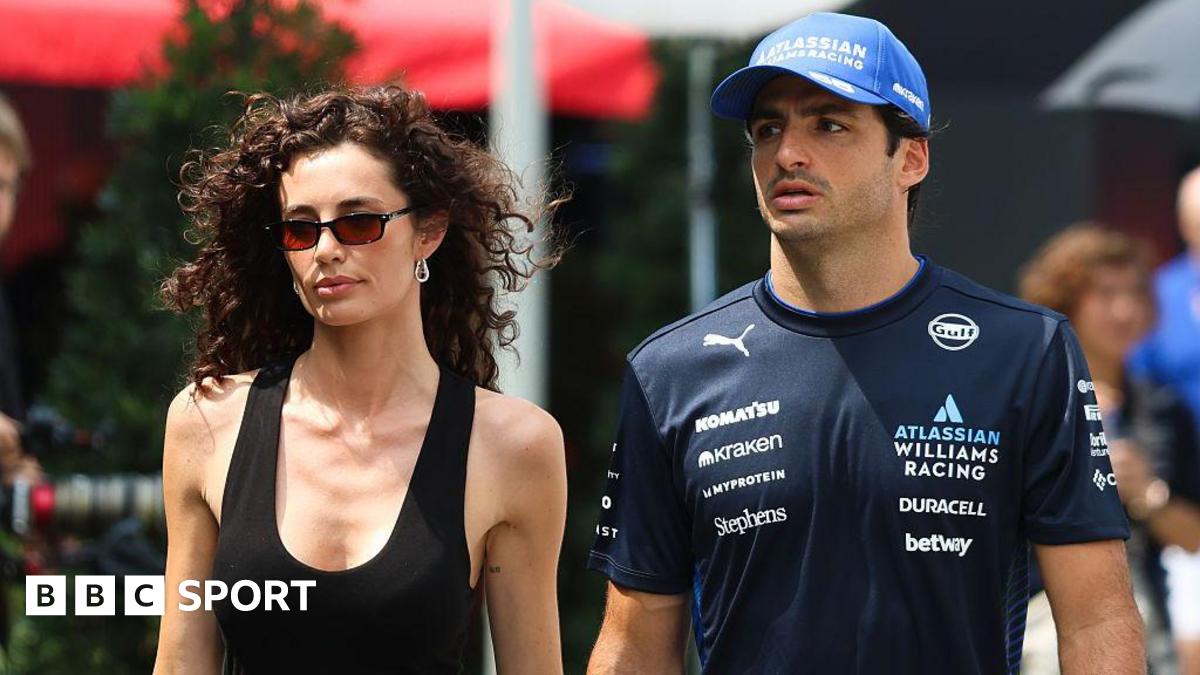 Carlos Sainz says F1 going 'overboard a little' by showing girlfriends instead of overtakes