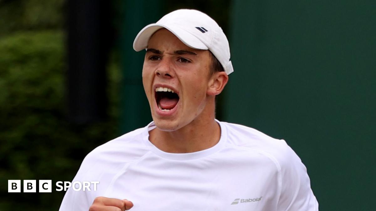Tarvet among five British winners in Wimbledon qualifying