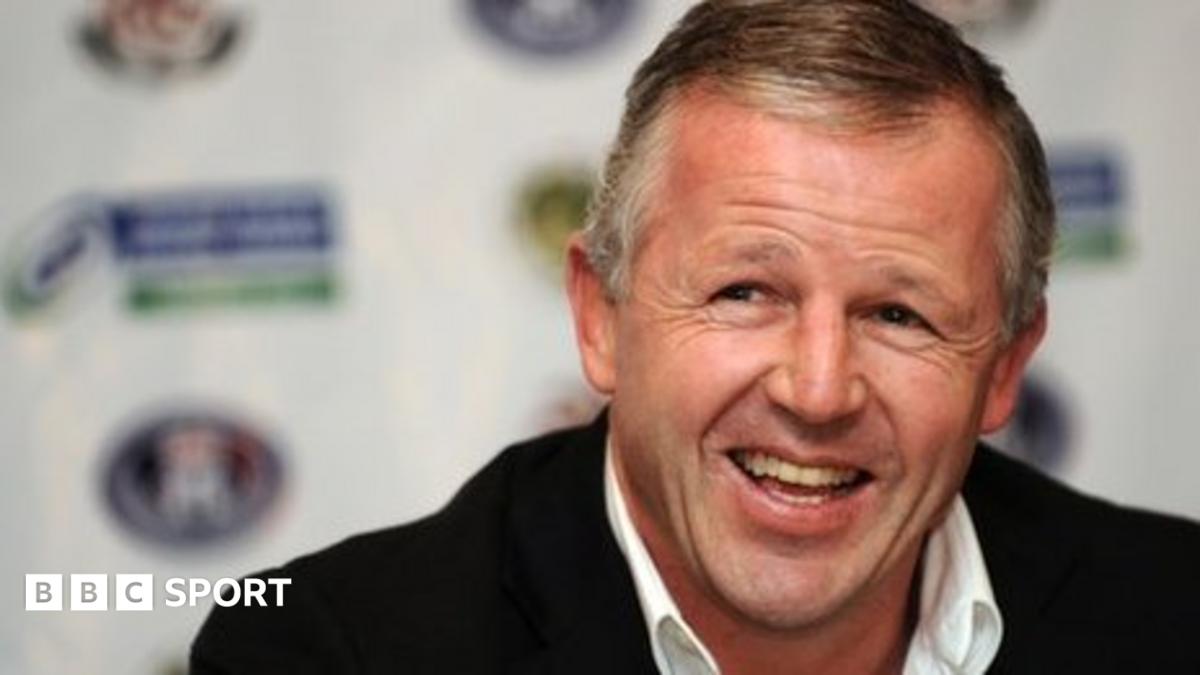 Ex-All Black captain Sean Fitzpatrick expects England revival - BBC Sport