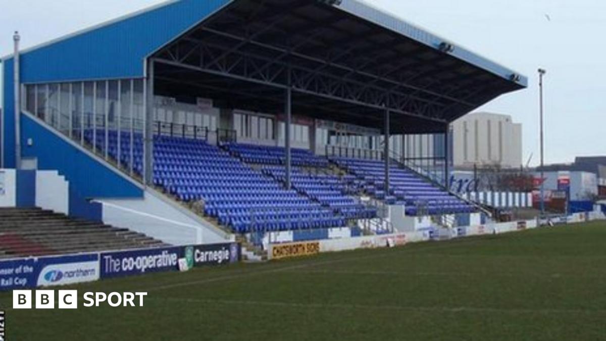 Whitehaven's Max Wiper and Matt Haggerty move to Barrow - BBC Sport