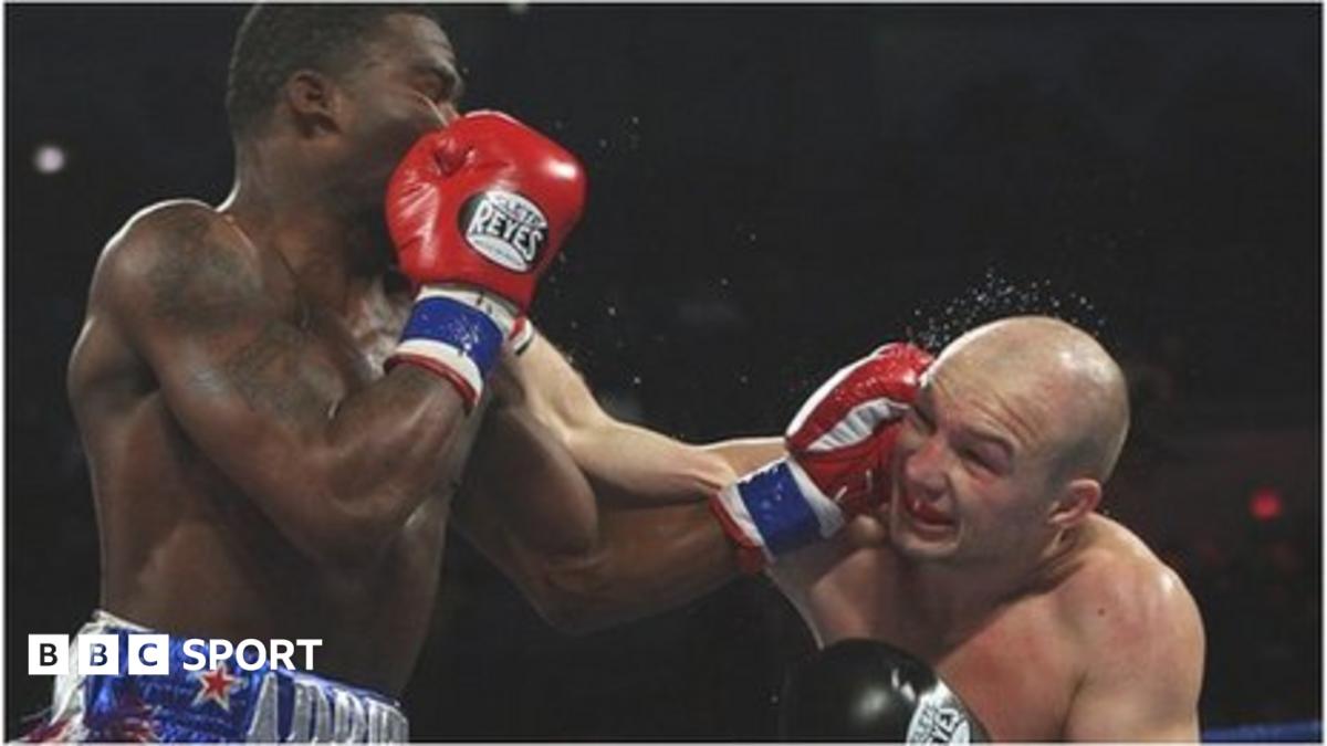 Gavin Rees 'stunned' by Adrien Broner's power in defeat - BBC Sport