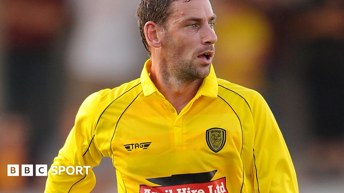 Rory Delap: Veteran Burton midfielder announces retirement - BBC Sport