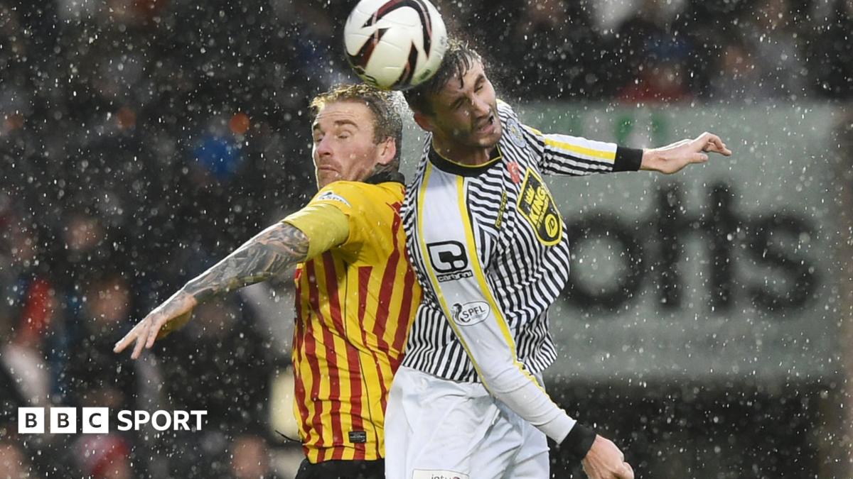 Detailed Watch Partick Thistle & St Mirren Fight Out Play-off Draw Background for Your Screen Detailed Watch Partick Thistle & St Mirren Fight Out Play-off Draw Background for Your Screen