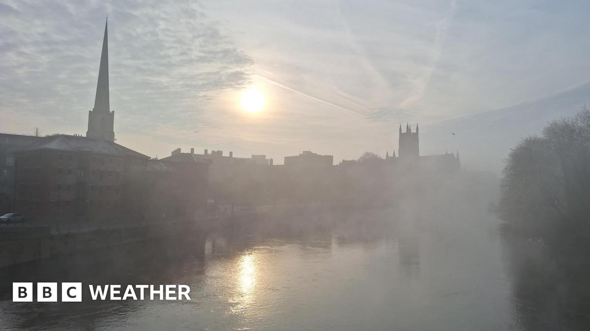 UK weather:  fog and sunshine in the weekend forecast