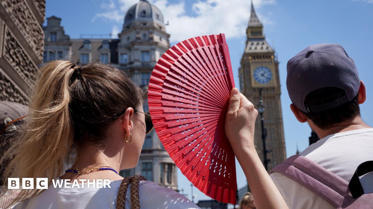Fourth heatwave grips parts of UK with 35C forecast
