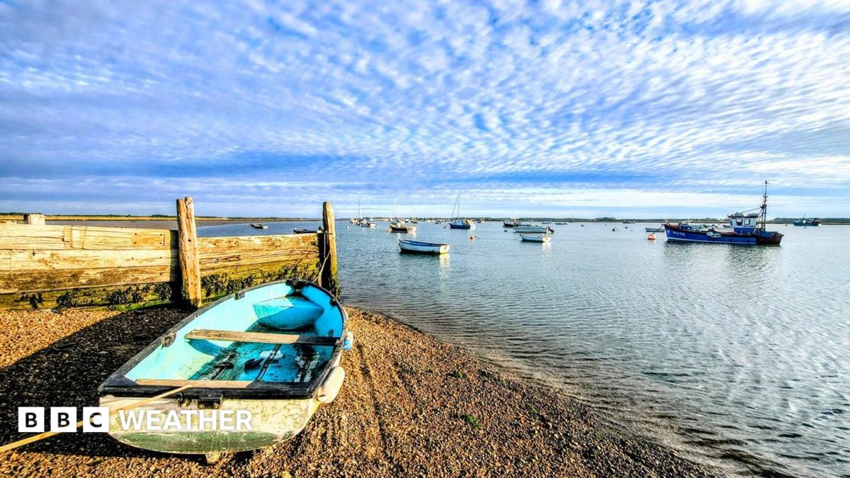 BBC Weather's monthly outlook