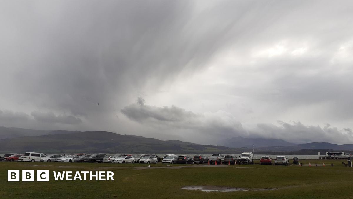 UK weather: Heavy rain and 70mph winds forecast as Met Office issues warnings