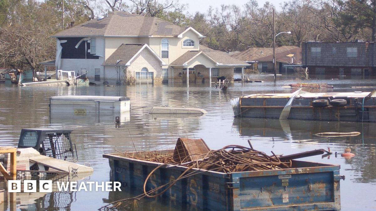 Hurricane forecasting: what has changed 20 years on from Katrina? thumbnail