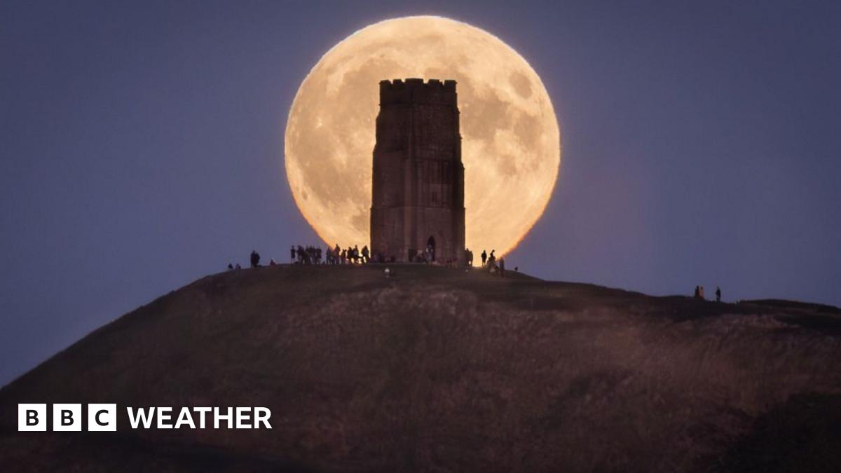 October Supermoon Largest of 2025
