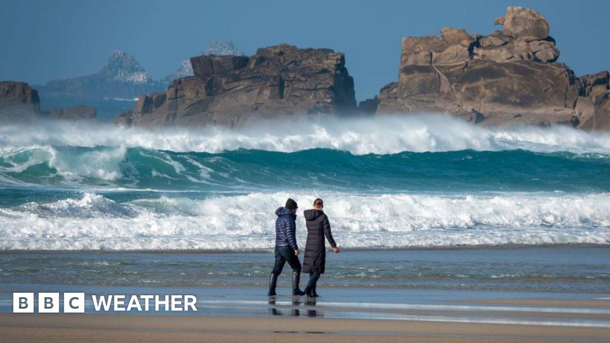 Heavy rain and strong winds to return to UK with potential for named storm