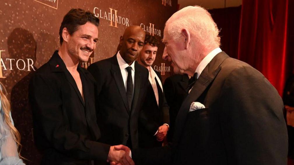 King meets Pedro Pascal. 